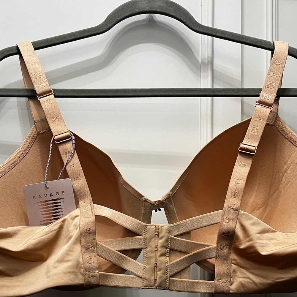 Savage X Fenty Microfiber T-shirt Bra - Picture 2 of 12